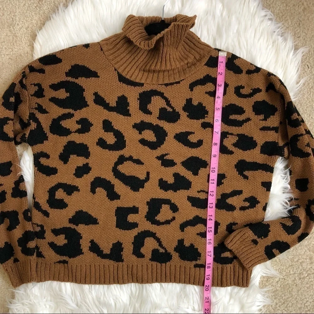 New Cotton Emporium Patterned Turtleneck Sweater in Brown Leopard